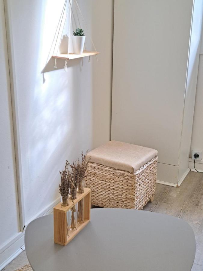 Small And Functional Studio In A Charming Residence - Benakey Cannes Esterno foto